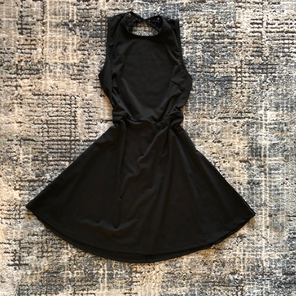 MBM Unlimited Black Backless Lace Dress Size 6 - Picture 5 of 7